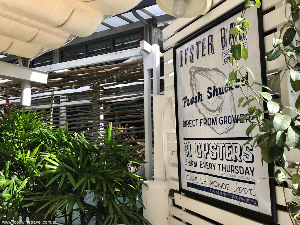 Oysters & Sparkling Wine – What Could Be Better?
